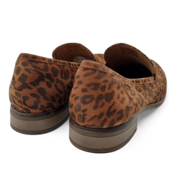 Clarks Women's Size 9.5 Trish Rose Leopard Print Loafer - Picture 11 of 16